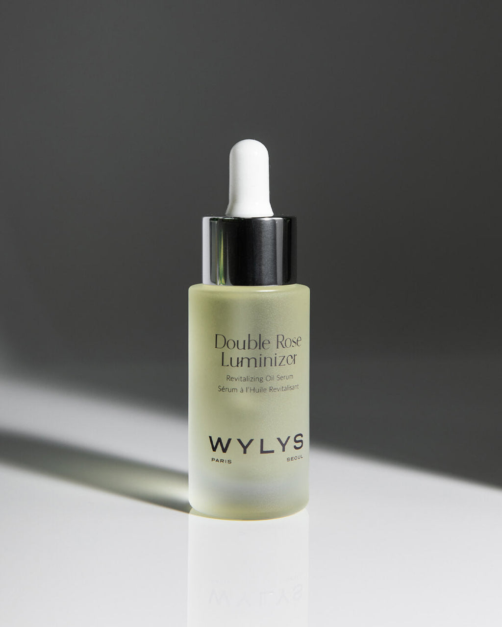 Wylys Double Rose Luminizer & Sage Verte Makeup Bag ($223 Value)